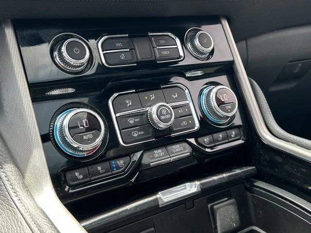 2021 GMC Yukon 4WD Denali