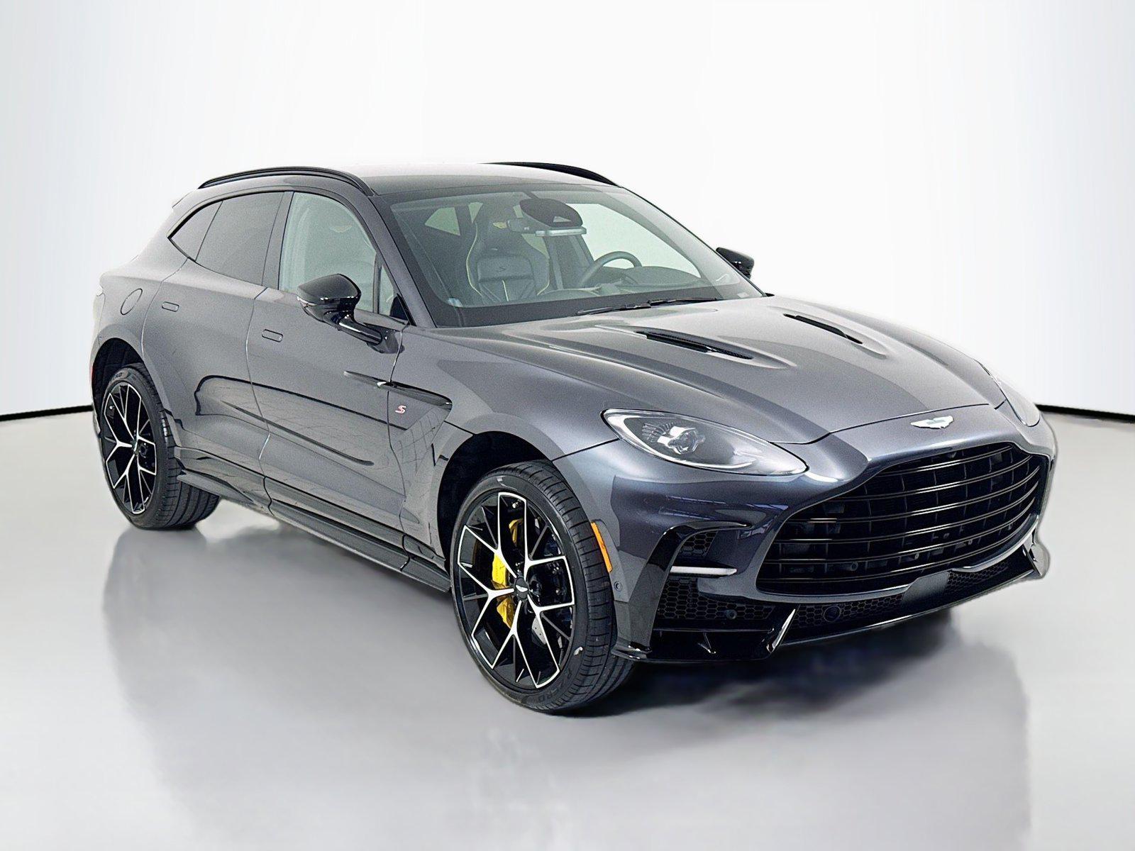 2026 Aston Martin DBX