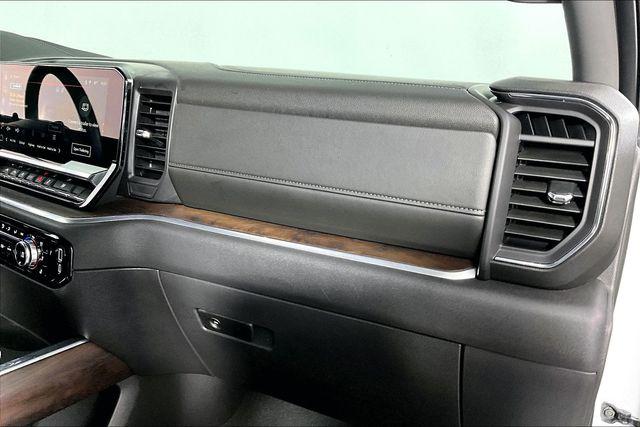 Used 2025 GMC Sierra 1500 4WD Crew Cab Short Box SLT For Sale in Olive Branch, MS
