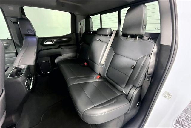 Used 2025 GMC Sierra 1500 4WD Crew Cab Short Box SLT For Sale in Olive Branch, MS