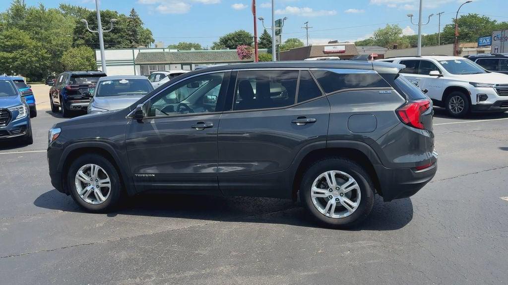 View vehicle photo 6