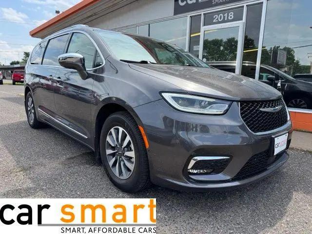 2021 Chrysler Pacifica Hybrid Limited for sale in Wausau, WI
