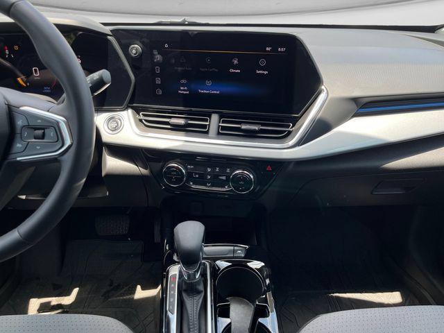 2024 Chevrolet Trax FWD LT