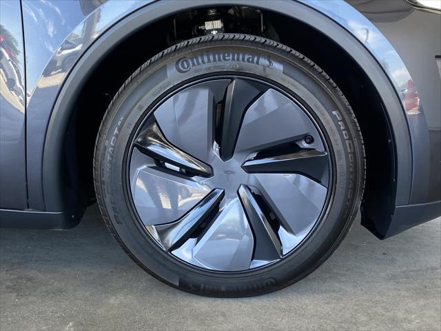 2026 Tesla Model Y All-Wheel Drive
