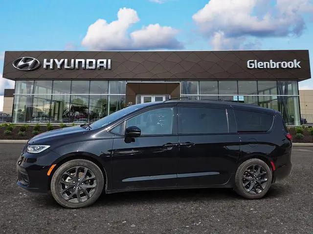 2025 Chrysler Pacifica Limited for sale in Fort Wayne, IN