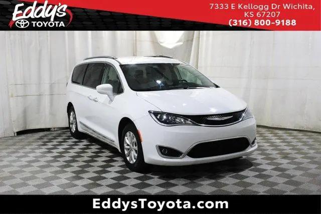2018 Chrysler Pacifica Touring L for sale in Wichita, KS