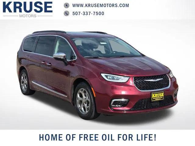 2023 Chrysler Pacifica Limited for sale in Marshall, MN