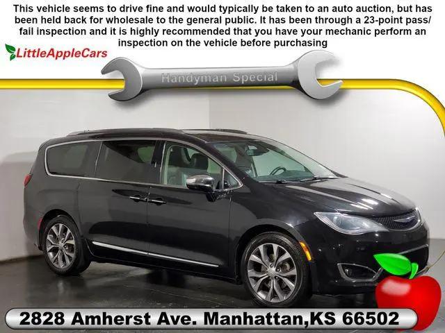 2019 Chrysler Pacifica Limited for sale in Manhattan, KS