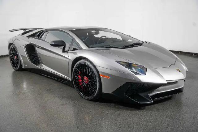 2016 Lamborghini Aventador LP750-4 Superveloce for sale in Johnson Creek, WI