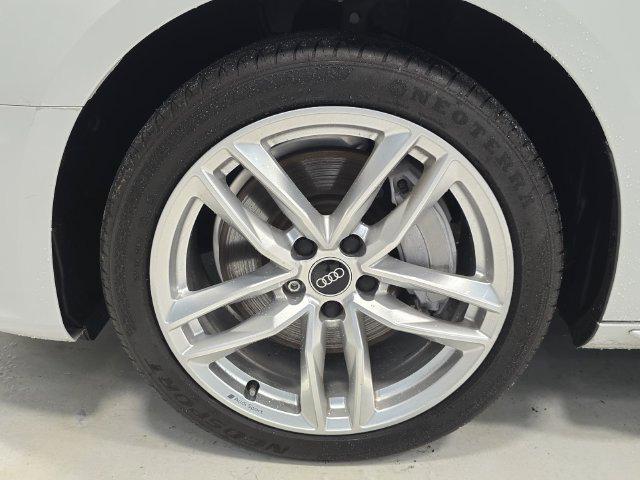2021 Audi A4 Premium 45 TFSI S line quattro S tronic