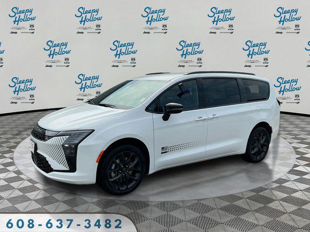 2027 Chrysler Pacifica PACIFICA SELECT AWD