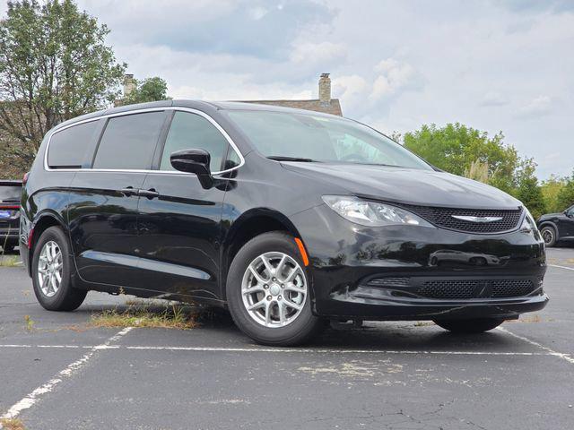 2027 Chrysler Pacifica PACIFICA LX 2027 Chrysler Pacifica PACIFICA LX