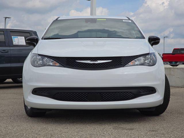 2027 Chrysler Pacifica PACIFICA LX 2027 Chrysler Pacifica PACIFICA LX