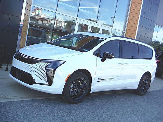 2027 Chrysler Pacifica PACIFICA SELECT AWD
