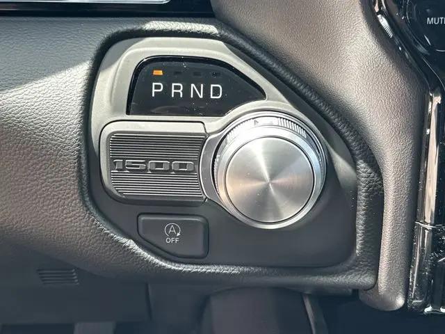 2026 Ram 1500 Laramie Crew Cab 4x2 57 Box