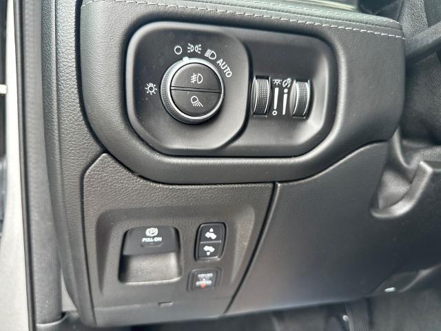 2019 Ram 1500 Limited Crew Cab 4x4 5'7" Box