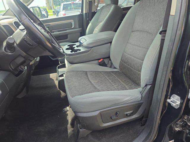 2017 Ram 1500 Big Horn Crew Cab 4x4 57 Box