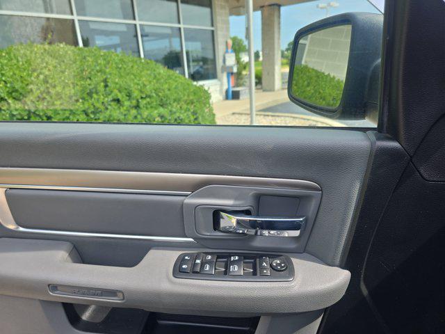 2017 Ram 1500 Big Horn Crew Cab 4x4 57 Box