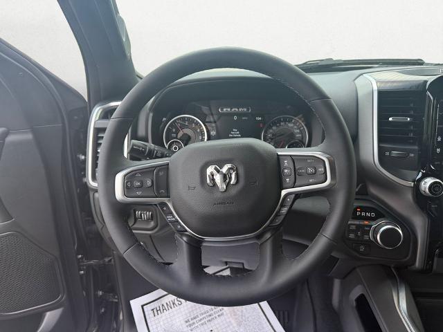 2025 Ram 1500 Big Horn Crew Cab 4x4 5'7" Box