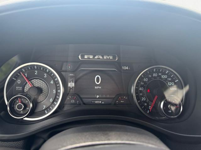 2025 Ram 1500 Big Horn Crew Cab 4x4 5'7" Box