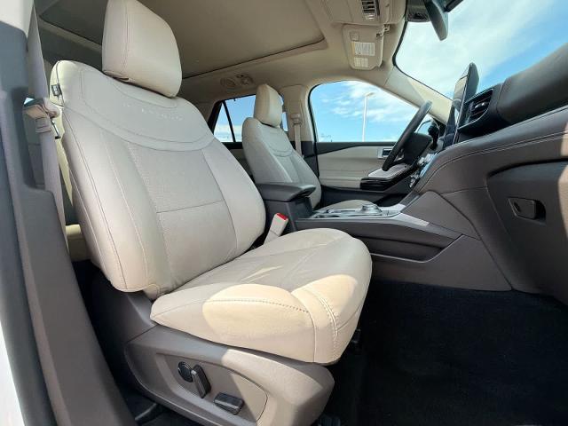 2023 Ford Explorer Platinum