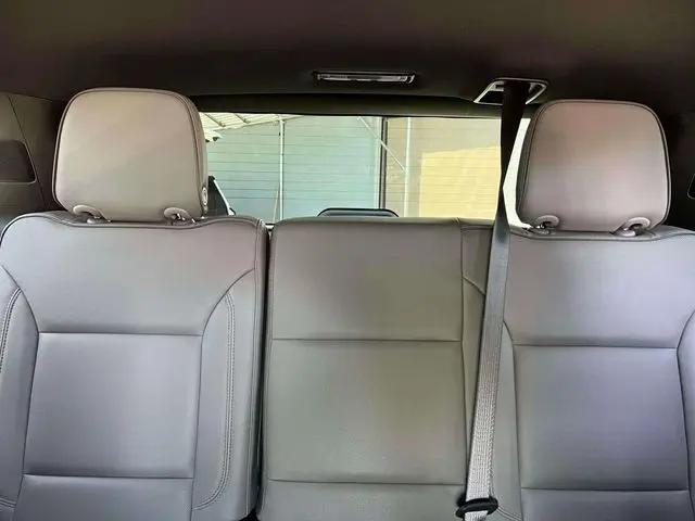 2021 GMC Yukon 2WD SLT