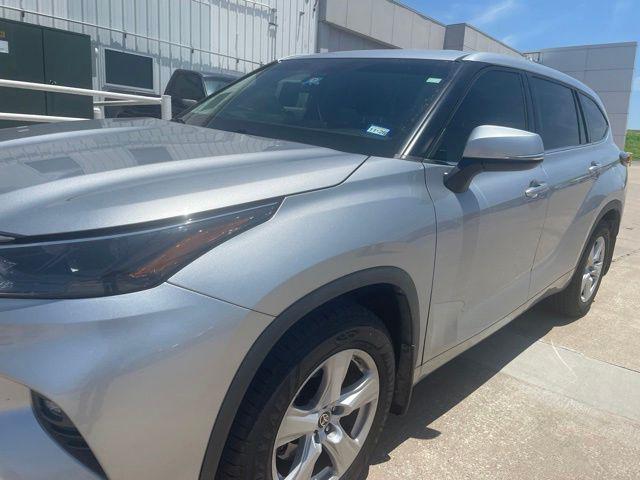 2022 Toyota Highlander LE for sale in Whitesboro, TX