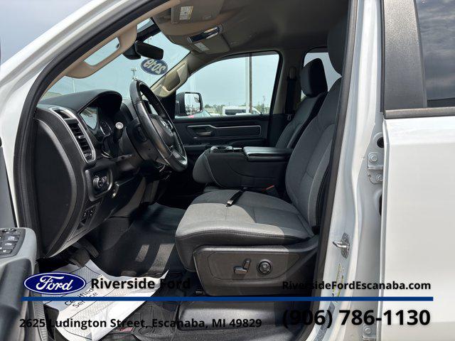 2019 Ram 1500 Big Horn/Lone Star Crew Cab 4x4 5'7" Box