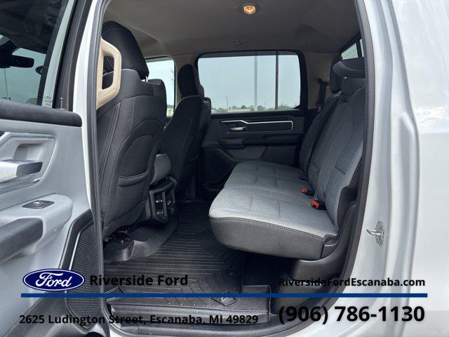 2019 Ram 1500 Big Horn/Lone Star Crew Cab 4x4 5'7" Box