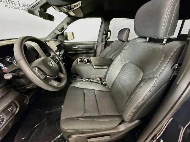 2026 Ram 1500 Express Crew Cab 4x4 57 Box
