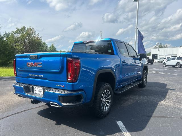 2023 GMC Sierra 1500 4WD Crew Cab Short Box AT4