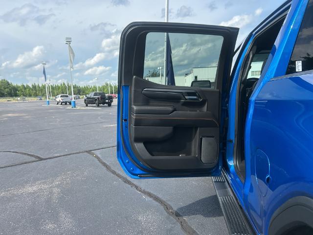 2023 GMC Sierra 1500 4WD Crew Cab Short Box AT4