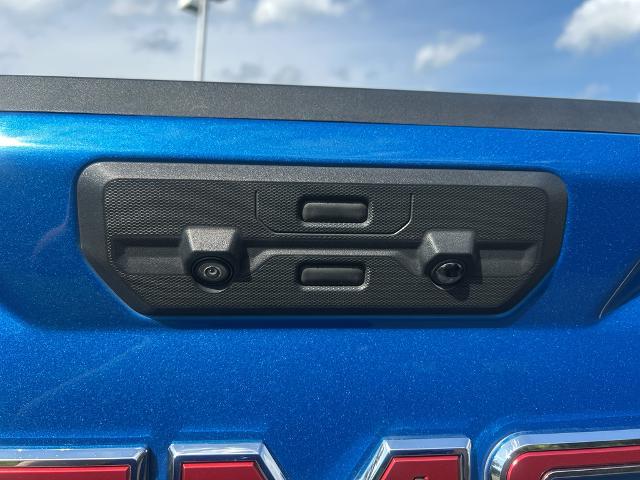 2023 GMC Sierra 1500 4WD Crew Cab Short Box AT4