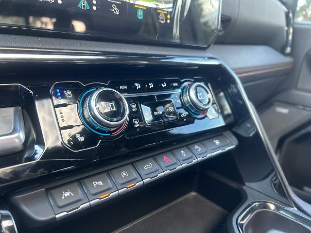 2023 GMC Sierra 1500 4WD Crew Cab Short Box AT4