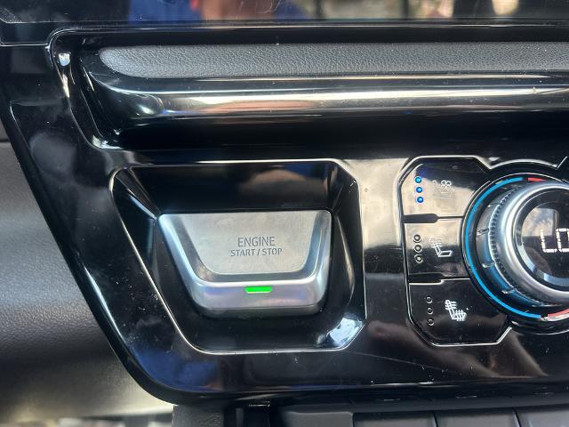 2023 GMC Sierra 1500 4WD Crew Cab Short Box AT4