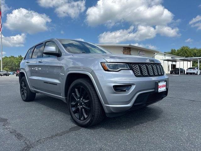 2020 Jeep Grand Cherokee Altitude 4x4 2020 Jeep Grand Cherokee Altitude 4x4