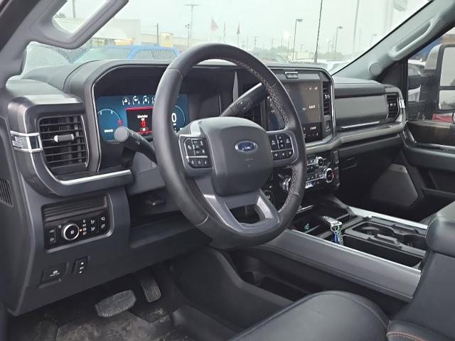 2025 Ford F-450 LARIAT
