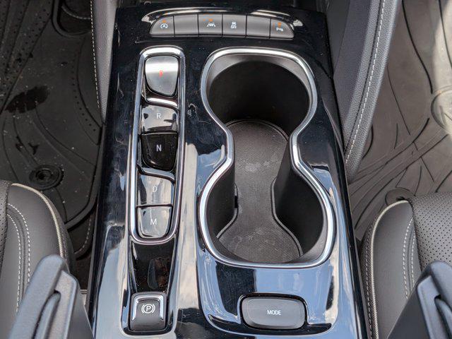 2023 Buick Envision Essence FWD