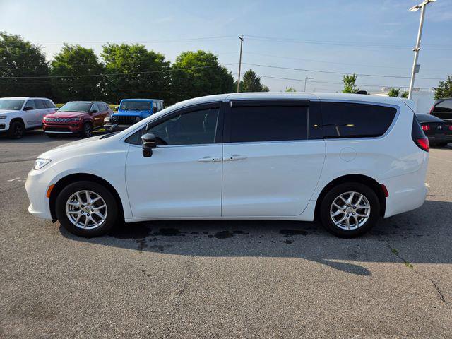 2024 Chrysler Pacifica Touring L 2024 Chrysler Pacifica Touring L