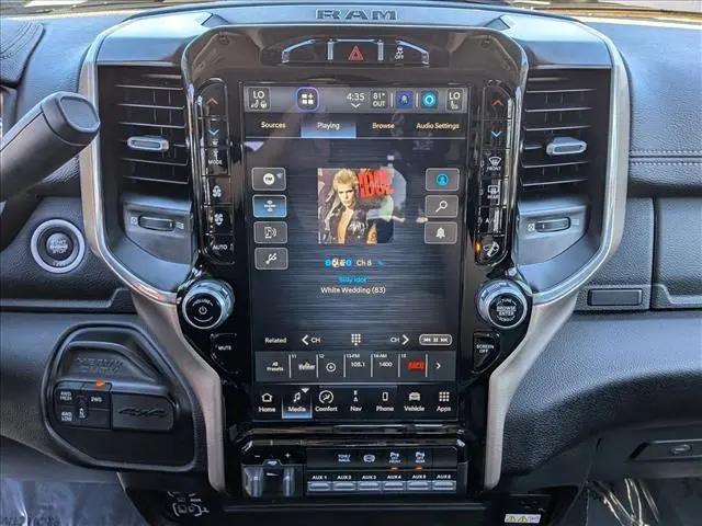 2023 Ram 2500 Laramie Crew Cab 4x4 6'4" Box