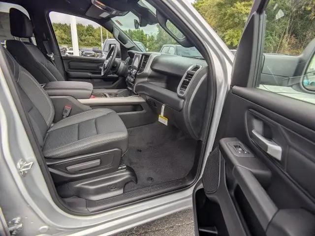 2026 Ram 1500 Express Quad Cab 4x4 64 Box