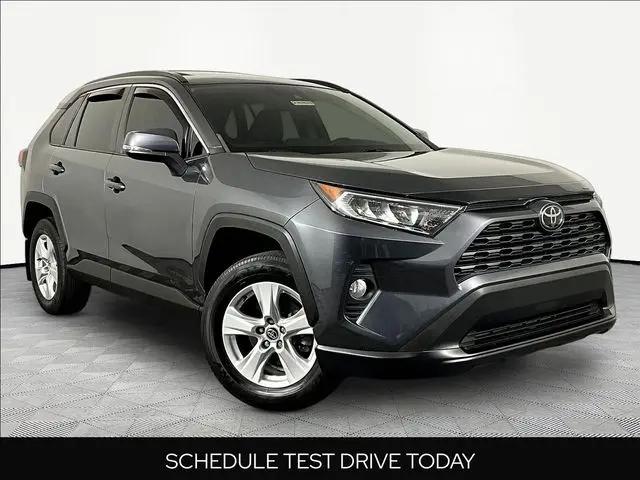 2021 Toyota RAV4 XLE