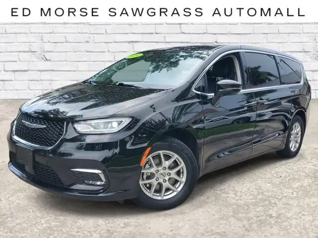 2024 Chrysler Pacifica Touring L for sale in Sunrise, FL