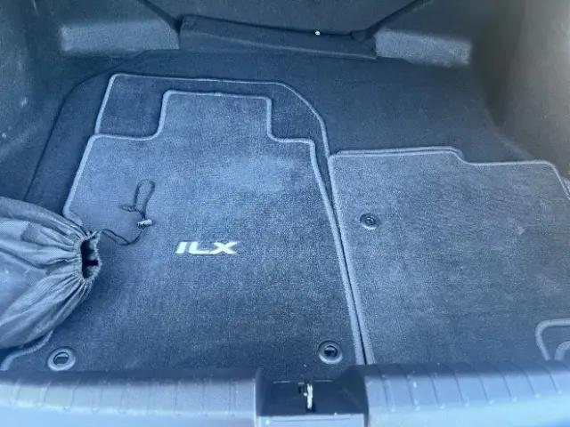 2013 Acura ILX 2.0L