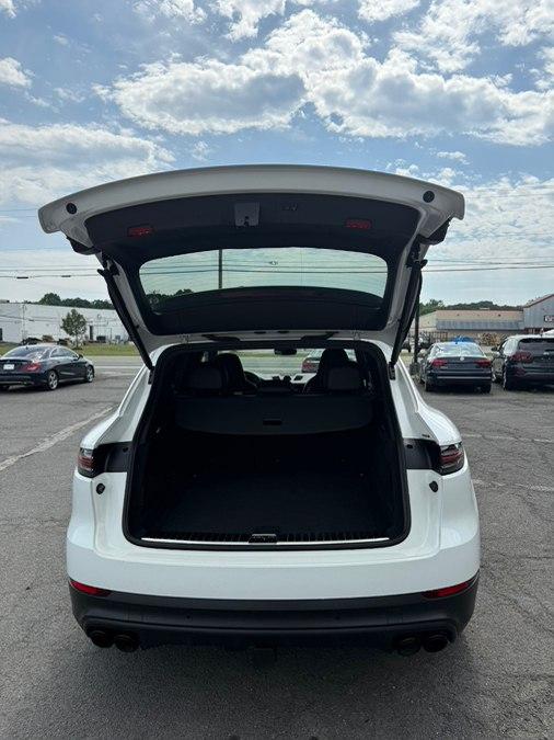 2023 Porsche Cayenne Platinum Edition