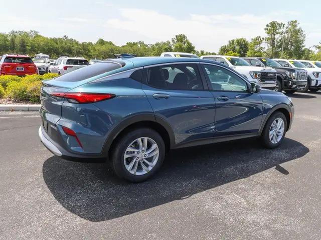 2026 Buick NV Preferred FWD