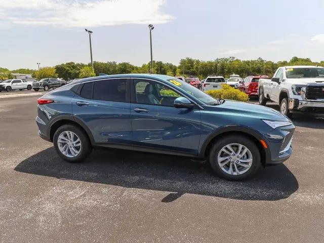 2026 Buick NV Preferred FWD