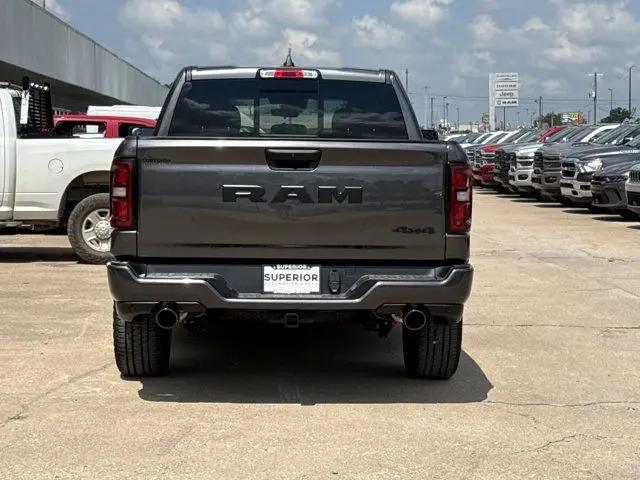 2026 Ram 1500 Express Crew Cab 4x4 57 Box
