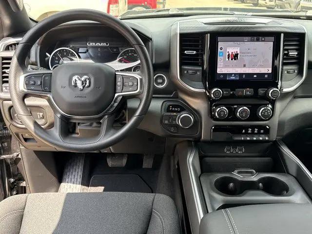 2026 Ram 1500 Express Crew Cab 4x4 57 Box