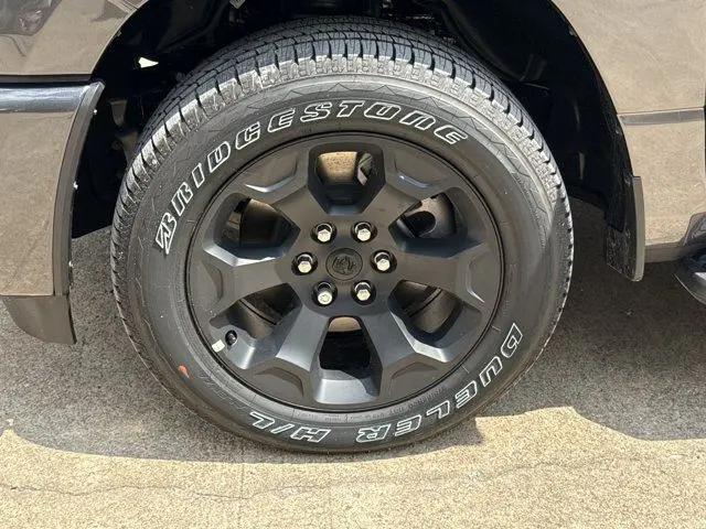 2026 Ram 1500 Express Crew Cab 4x4 57 Box